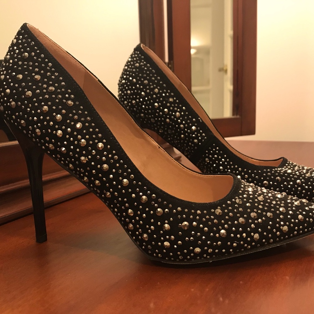 Studded Madden Girl 3” heels size 10